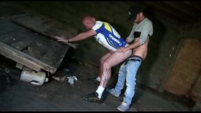 straight anonymous guy fuck bareback dady in exhib outdoor