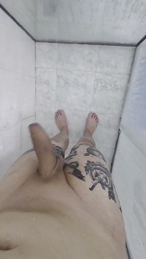 A Very Hot Shower - My Onlyfans Lkingsbr