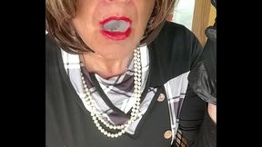 CD Nikki slow motion smoking