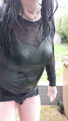 Gurl All In Black Hosing Herself With Ice Cold Water