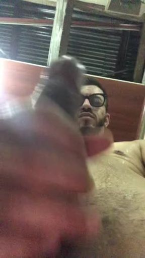 Y te voy a convertir en mi perra …. Te voy a obligar a tragarte mi leche diario, te voy a obligar a chúpar hasta la última gota de leche de mi verga…