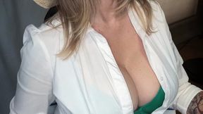 Elle Lyon Will Make You Green With Envy as She Smokes Wearing Her Green Bra and Panties