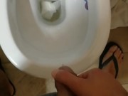 Morning glory and hard piss in wc (verified user)