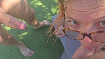 3mecs chaud me baisent au bord de la piscineaprès midi très humide à la...