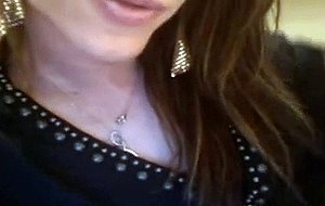 Brunette teen ts solo