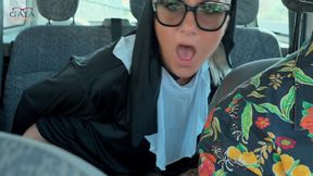 315 - milf & uber - pissing anal fetish drink pee