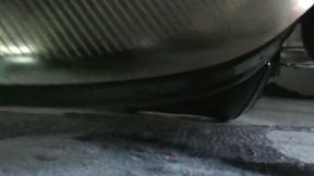 ignor camdans cette video je te pose a mes pieds et simule d etre au bureau...