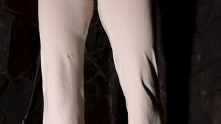 Piss inside leggings with high heels - How I have satisfaction white my pissing