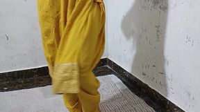 Doctor ko paise nhi dene par usne meri jabar dasti chut mari