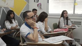 Instituto Limón Chapter 1 the Mathematics Teacher Teaches Two Classmates to Share in a Very Particular Way