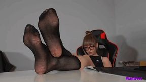 Fishnet Feet Play 4K