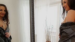 She Loves Playing In The Bedroom With Kristy Black