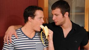 Kitchen love with horny dudes Spencer Fox and Liam Rosso