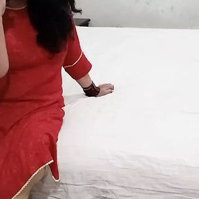 Lonely girl first time Calling the cl boy full hard sex - with Hindi audio