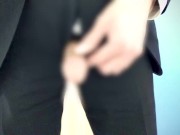 【日本人】出勤前に駅のトイレでおしっこを撮影するスーツ姿の変態【#75】