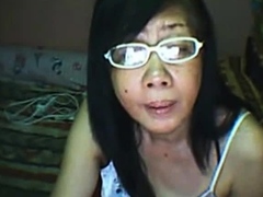 Mature Filipina granny