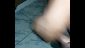 Me devia 15 reais n&atilde_o tinha dinheiro e revolveu paga me fazendo goza