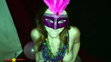 Masked beauty gives deep throat in a dark Mardi Gras hideaway