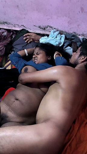 When You Saw the Stepsister Alone at Home, the Step-brother Offered Sex in a Clear Hindi Audio.