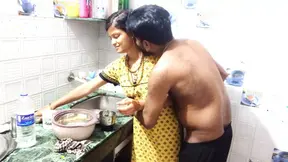 Indian girl has hard sex in kitchen Mumbai