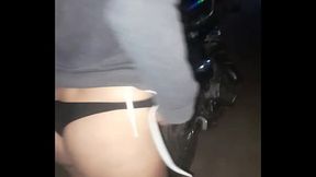 Despu&eacute_s de la fiesta follando a mi cu&ntilde_ada toda peda y caliente, termin&oacute_ abriendo las nalgas