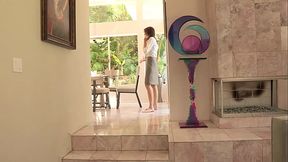 Kara Price Thinks That Love Hurts