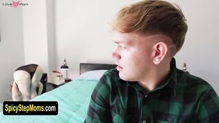 Alone with stepmom in a sex motels room