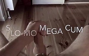 Massive Cumshot in Slow Motion