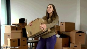 Your Best Friend's Gassy Step-Mom Rips Ass While You Stroke - 720p