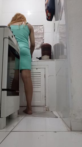 Housewife Sex 1