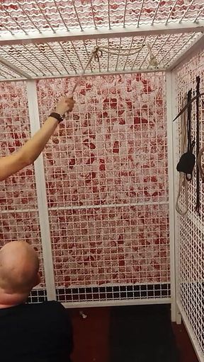 Luci Fixed in the Cage: Inflation Gag, Spanking and Vibrator