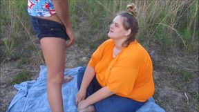 Real couple outdoors sex sucking Sadee & getting breeding