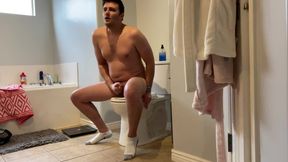 Watch Me Cum On The Floor While I Have A Dildo Up My Arse