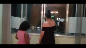 levei a cliente para ver o apartamento e pra comprar ela quis fazer sexo comigo