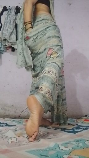 Desi Girl Masterbating Fingerings