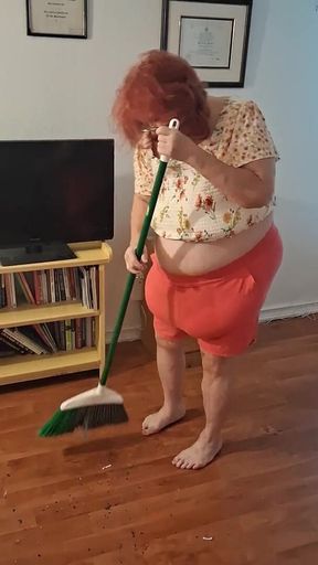 Big Belly Beauty Nurse Vick Cleans up Messy Floor