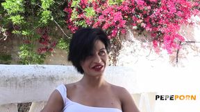 Blowjob Banging Blonde Bombshell Natali Quinn&#8242;s Juicy Tits Beg for It!