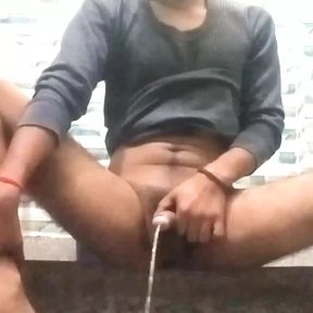 Desi boy bathroom sex