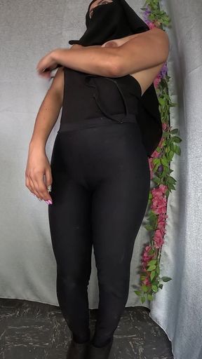 Stripping Three Outfits and Fingering Mia Niqab