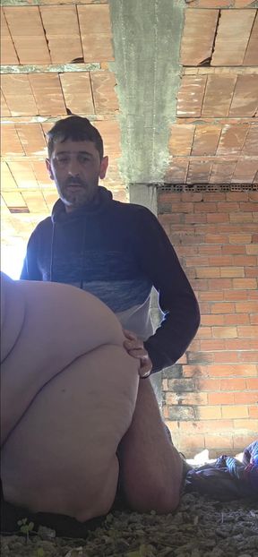 I Get Fucked in an Abandoned House, Until She Cums Inside My Pussy