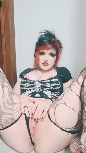 Sneaky Little Goth Slut Secretly Masturbates in the Family Bathroom