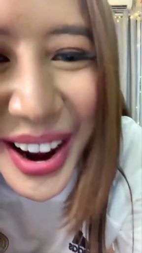 Key moment from &quot;Pov : masturbate on call&quot;