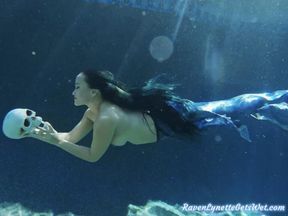 The Mermaid and her Prey
