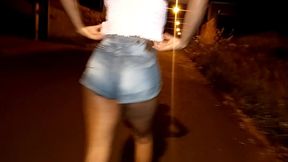 minha priminha sozinha  na rua vindo do bailao meti a vara meu pinto no cusinho anal gostoso nela