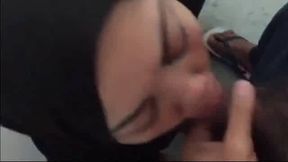 Arab Hijab Girls Sucking and Handjob Compilation