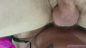 EU E MEU NOVINHO SAFADO FUDENDO GOSTOSO NA MINHA CAMA NA ESCÓCIA
