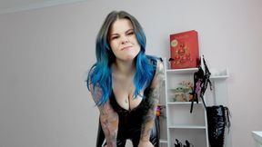 Are you ready to beg for my armpit? Worship, lick and sniff armpits, strict mistress gives order!