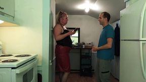 Guy Decides to Dress as Woman for the First Time