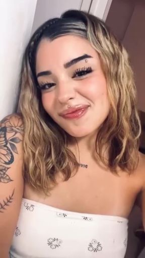 Teen amateur shows off her big tits and pussy on OnlyFans