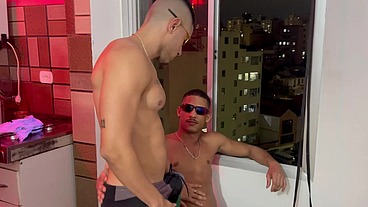 GANHANDO LEITE DO CAFUÇU SAFADO